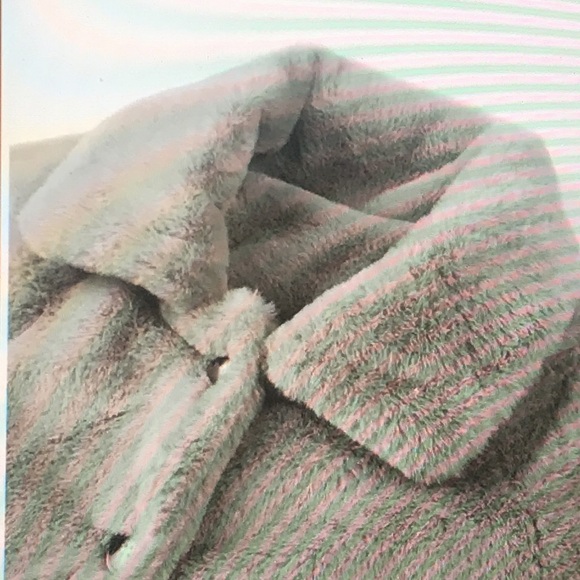 New retro style faux fur jacket - Picture 4 of 4